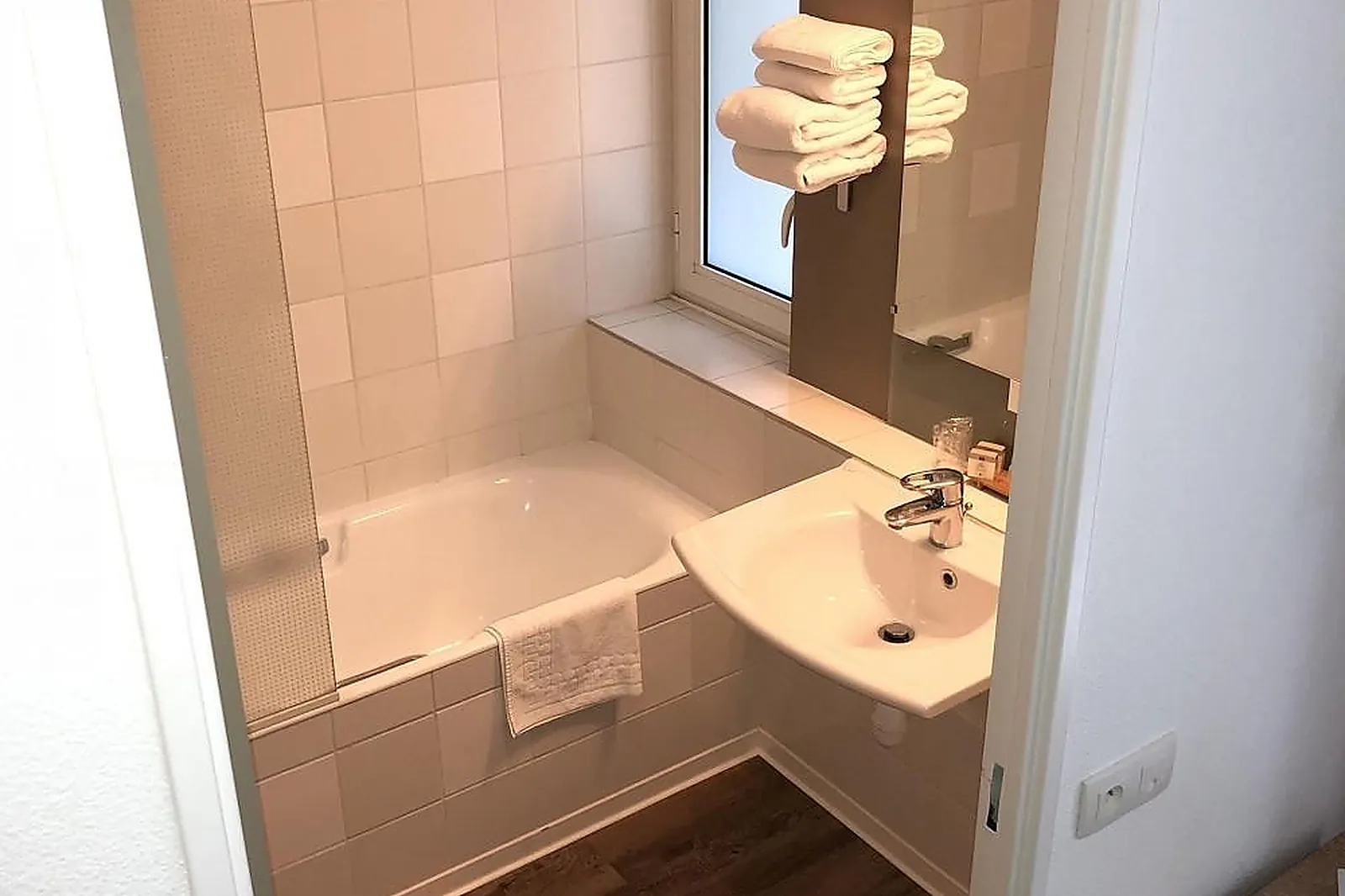 Lieux événementiels, LES SITTELLES