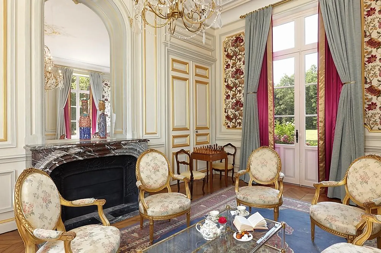 Lieux événementiels, LES SOURCES DE CHEVERNY