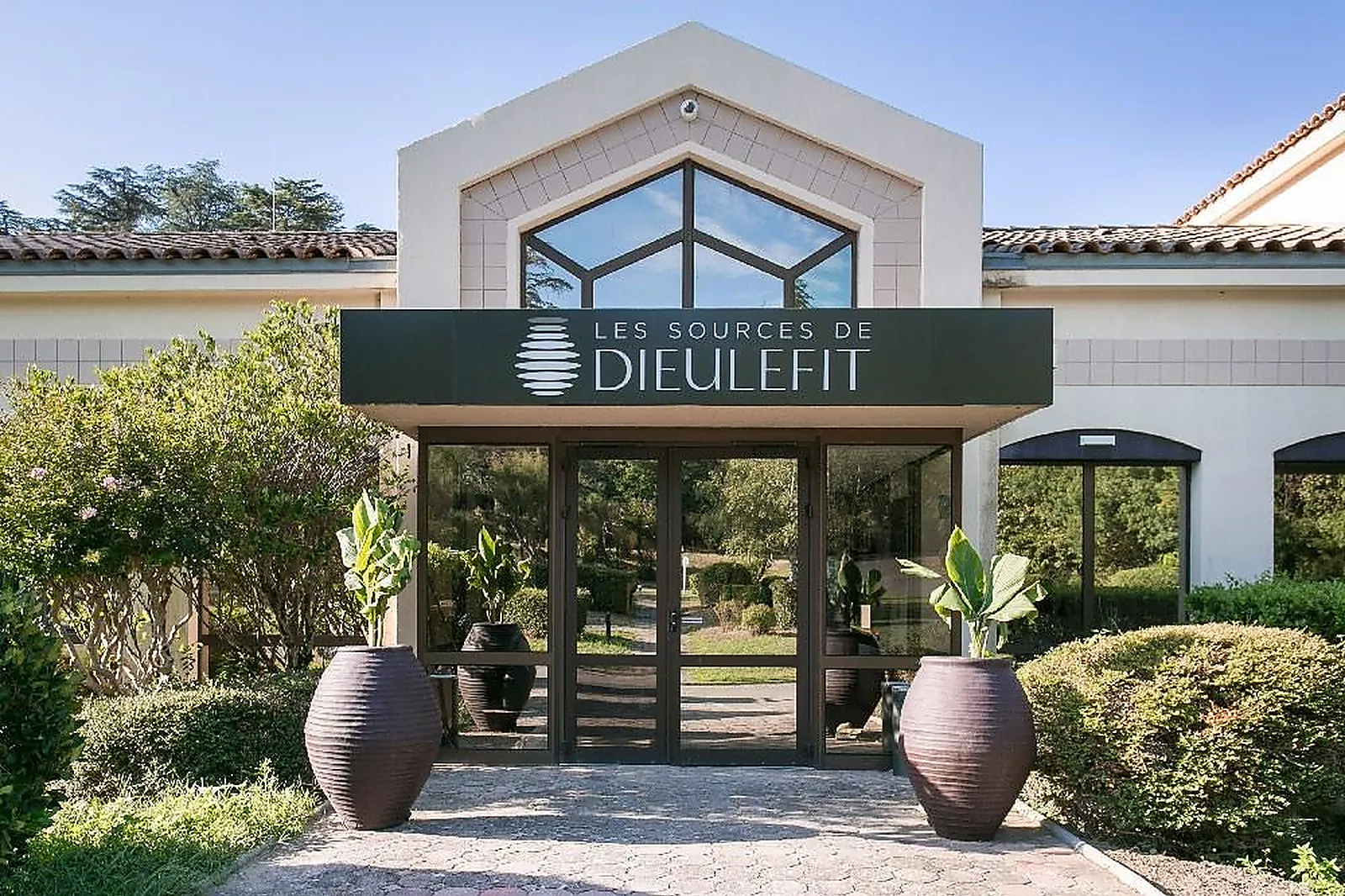 Lieux événementiels, LES SOURCES DE DIEULEFIT