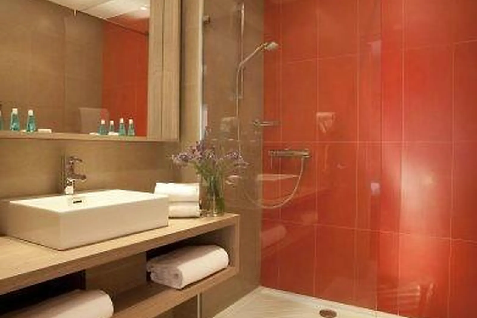 Lieux événementiels, LES STRELITZIAS