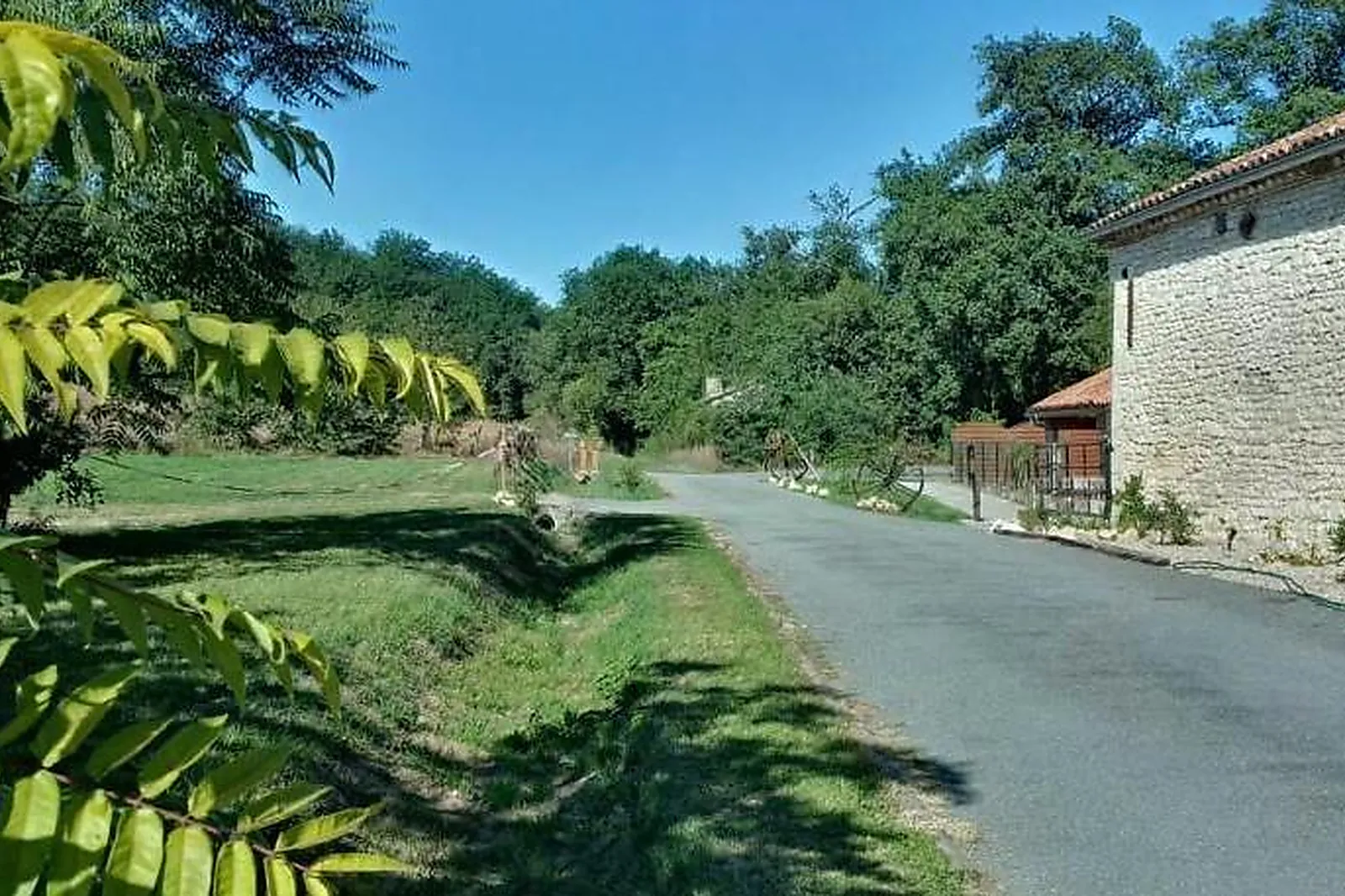 Lieux événementiels, LES TABLES DE CRÉSPIN