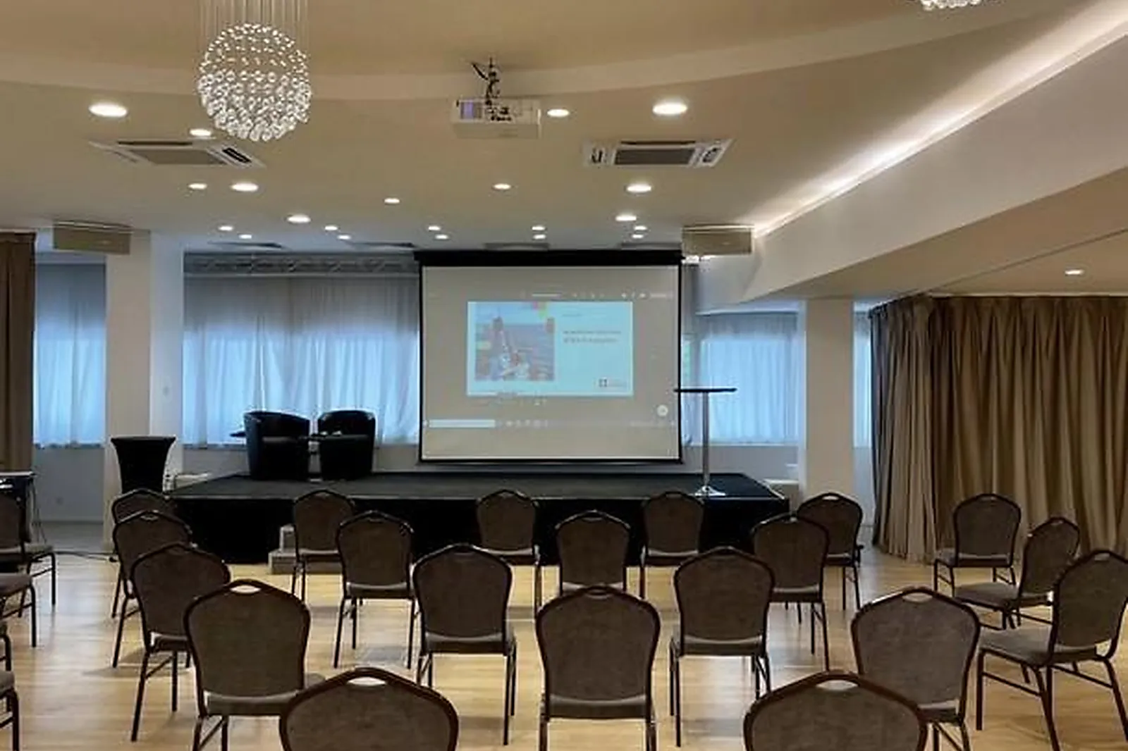 Lieux événementiels, LES TERRASSES DU PARC