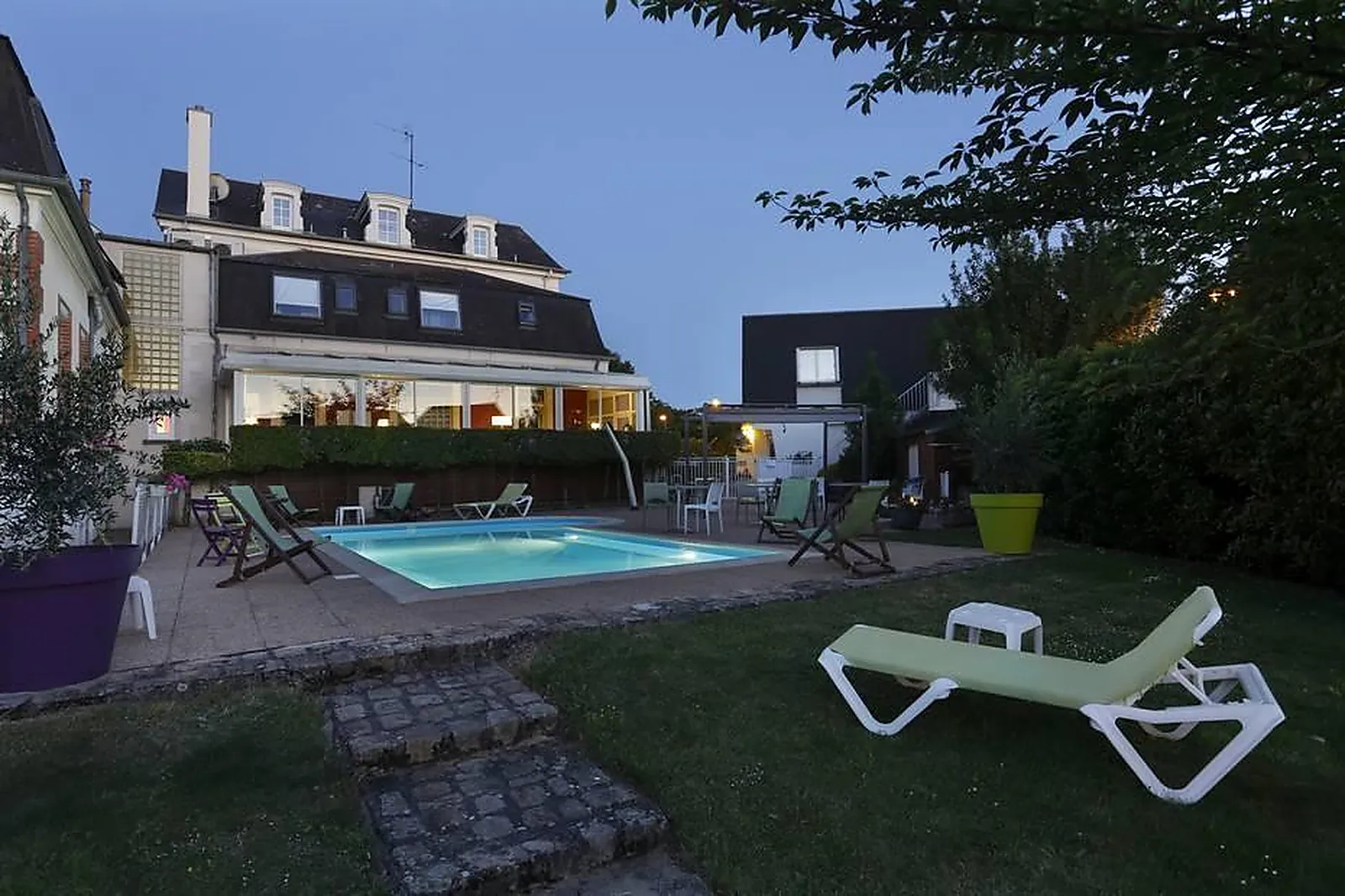 Lieux événementiels, LES TILLEULS