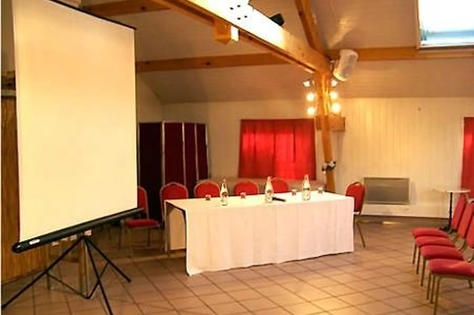 Lieux événementiels, LES VERGERS DU ROY