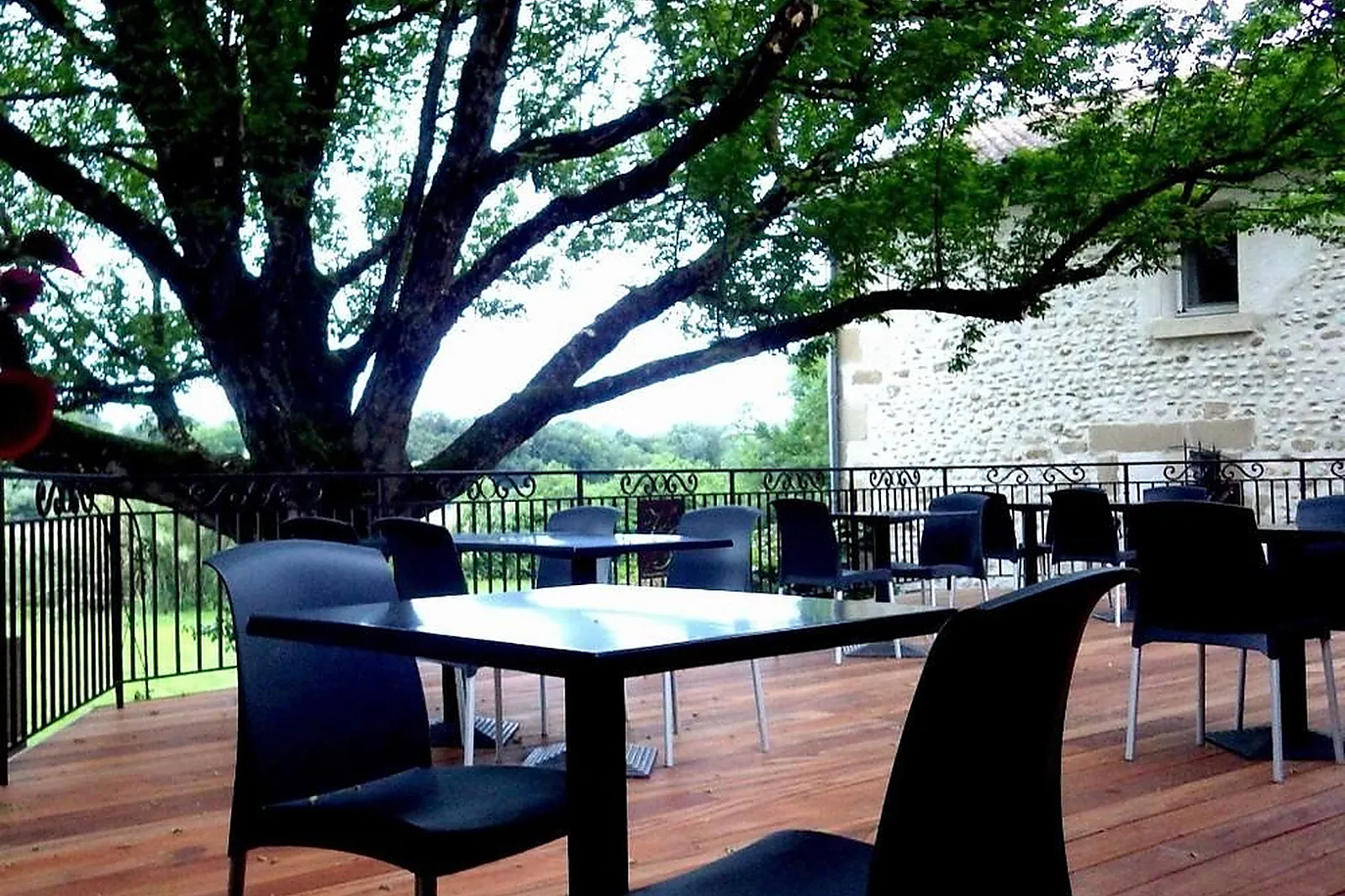 Lieux événementiels, LES VIEILLES GRANGES