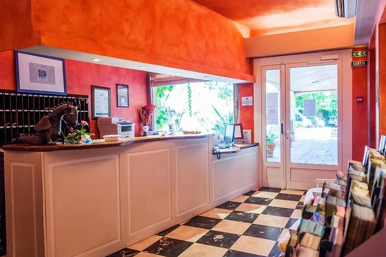 Lieux événementiels, LES VIGNES BLANCHES