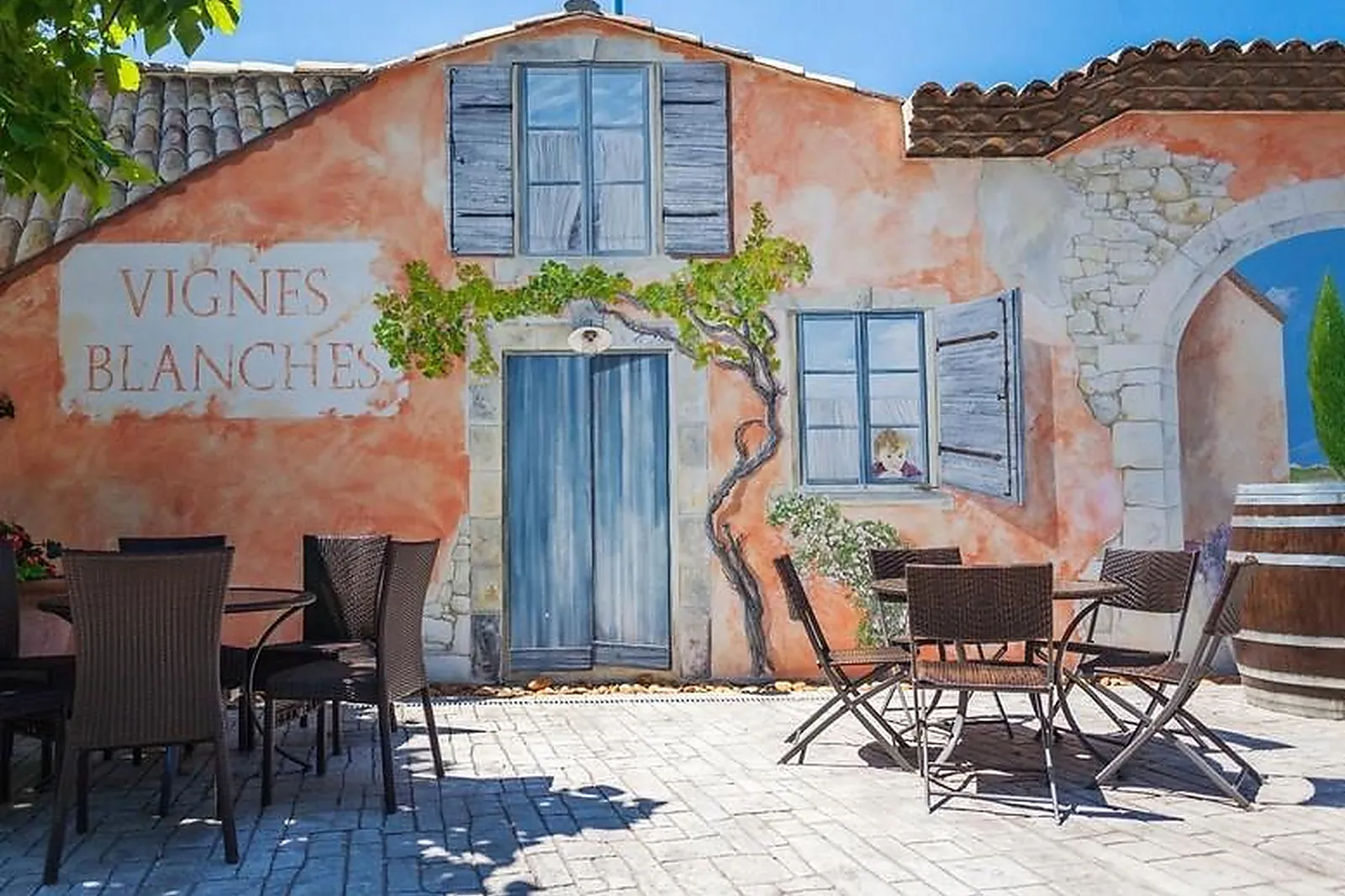 Lieux événementiels, LES VIGNES BLANCHES