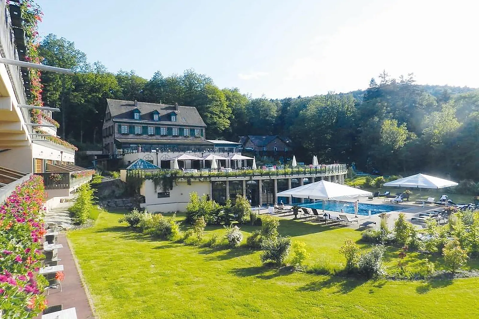 Lieux événementiels, LES VIOLETTES HÔTEL ET SPA