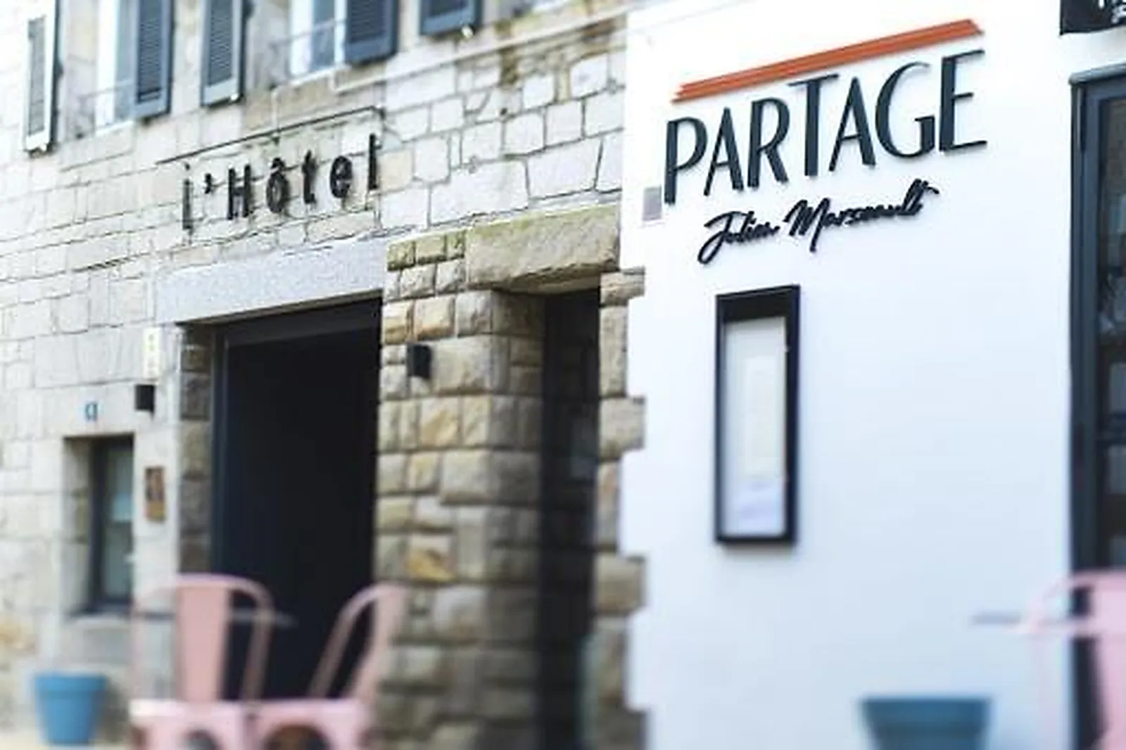 Lieux événementiels, LES VOYAGEURS SAINT-RENAN