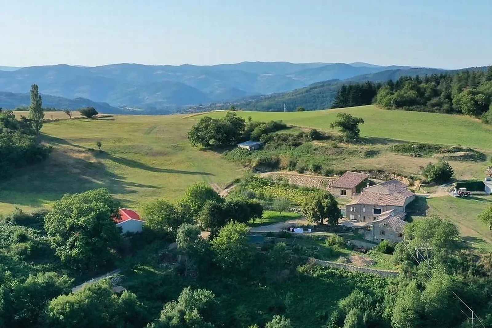 Lieux événementiels, LES GÎTES DE L’ALOUETTE