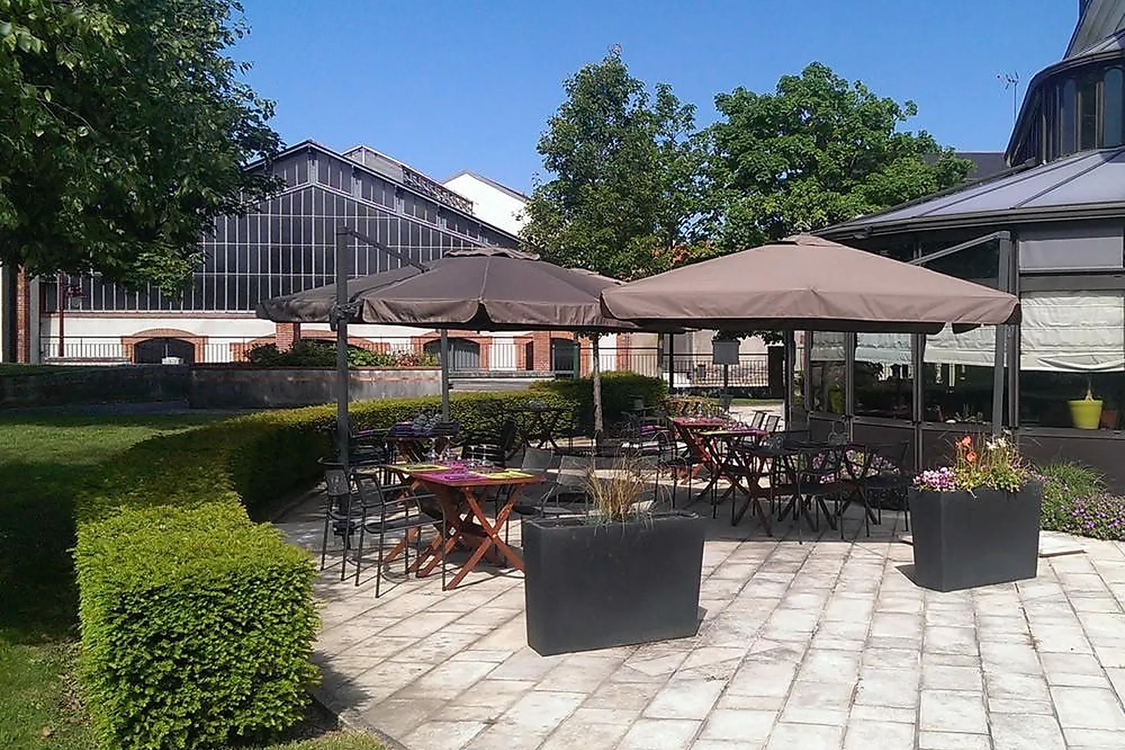 Lieux événementiels, LES PETITS PLATS DE CÉLESTIN