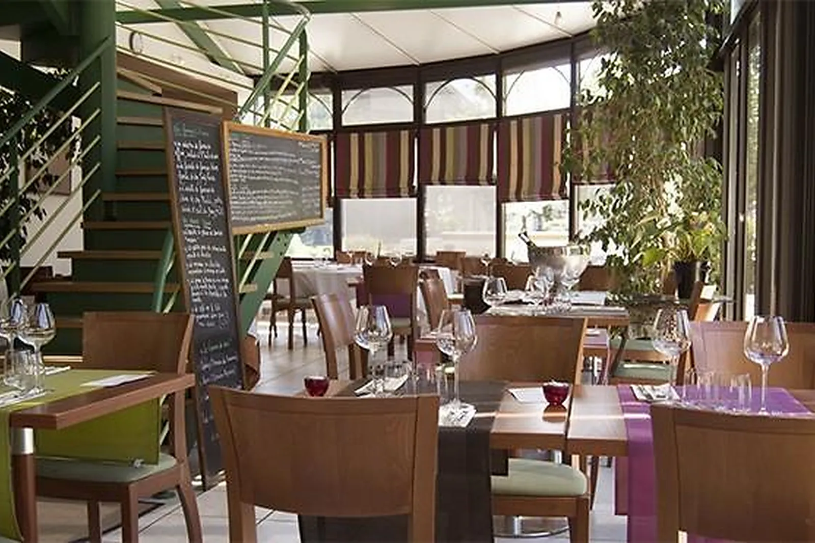 Lieux événementiels, LES PETITS PLATS DE CÉLESTIN