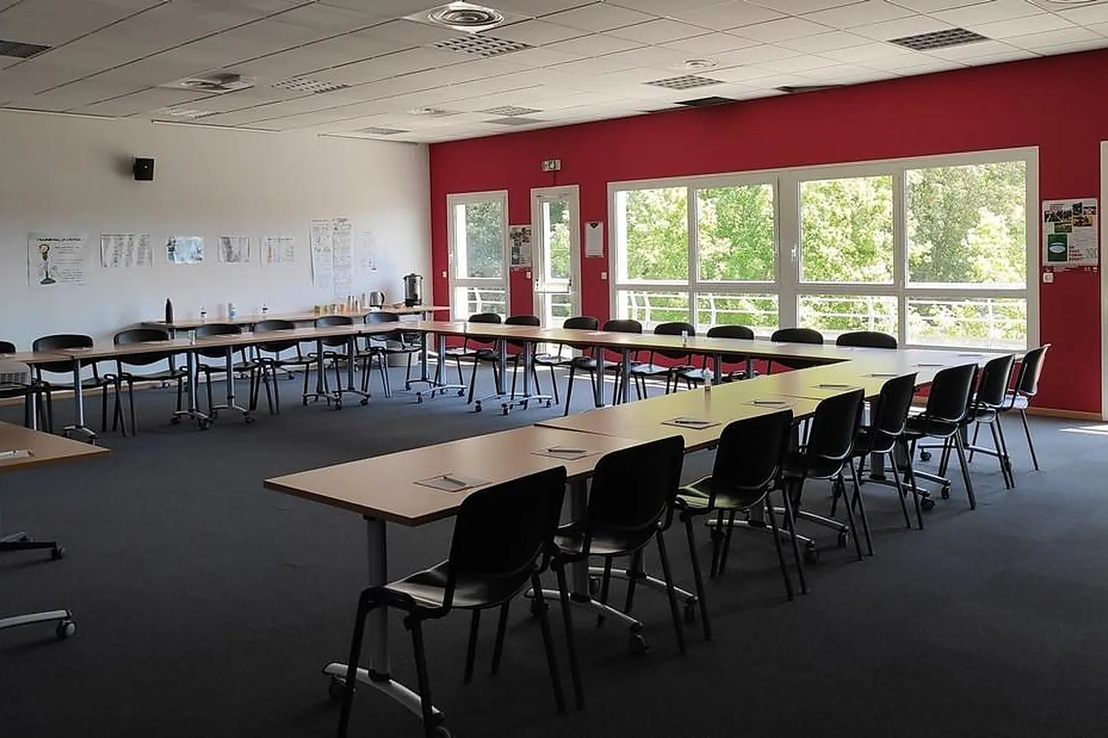 Lieux événementiels, LIGUE AURA RUGBY CHAPONNAY