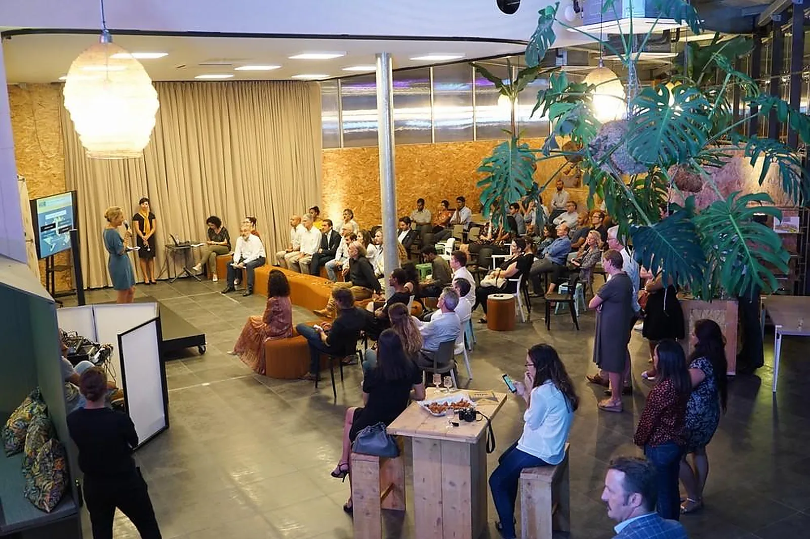 Lieux événementiels, LIZINE LA MARE