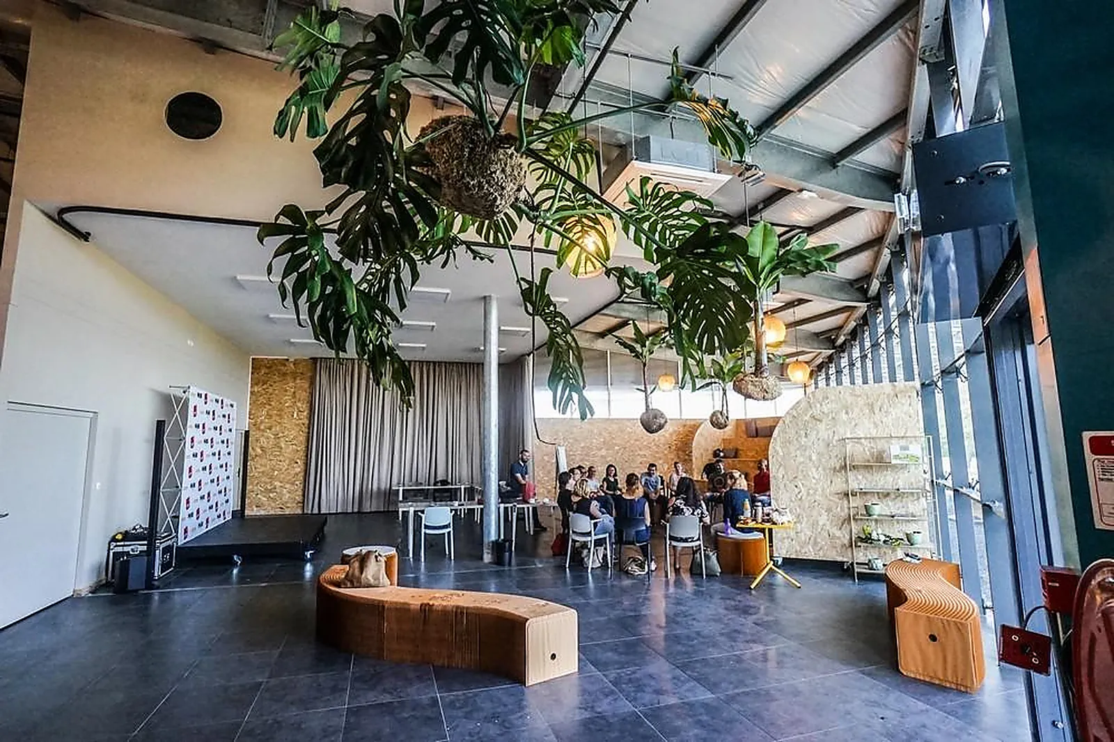 Lieux événementiels, LIZINE LA MARE