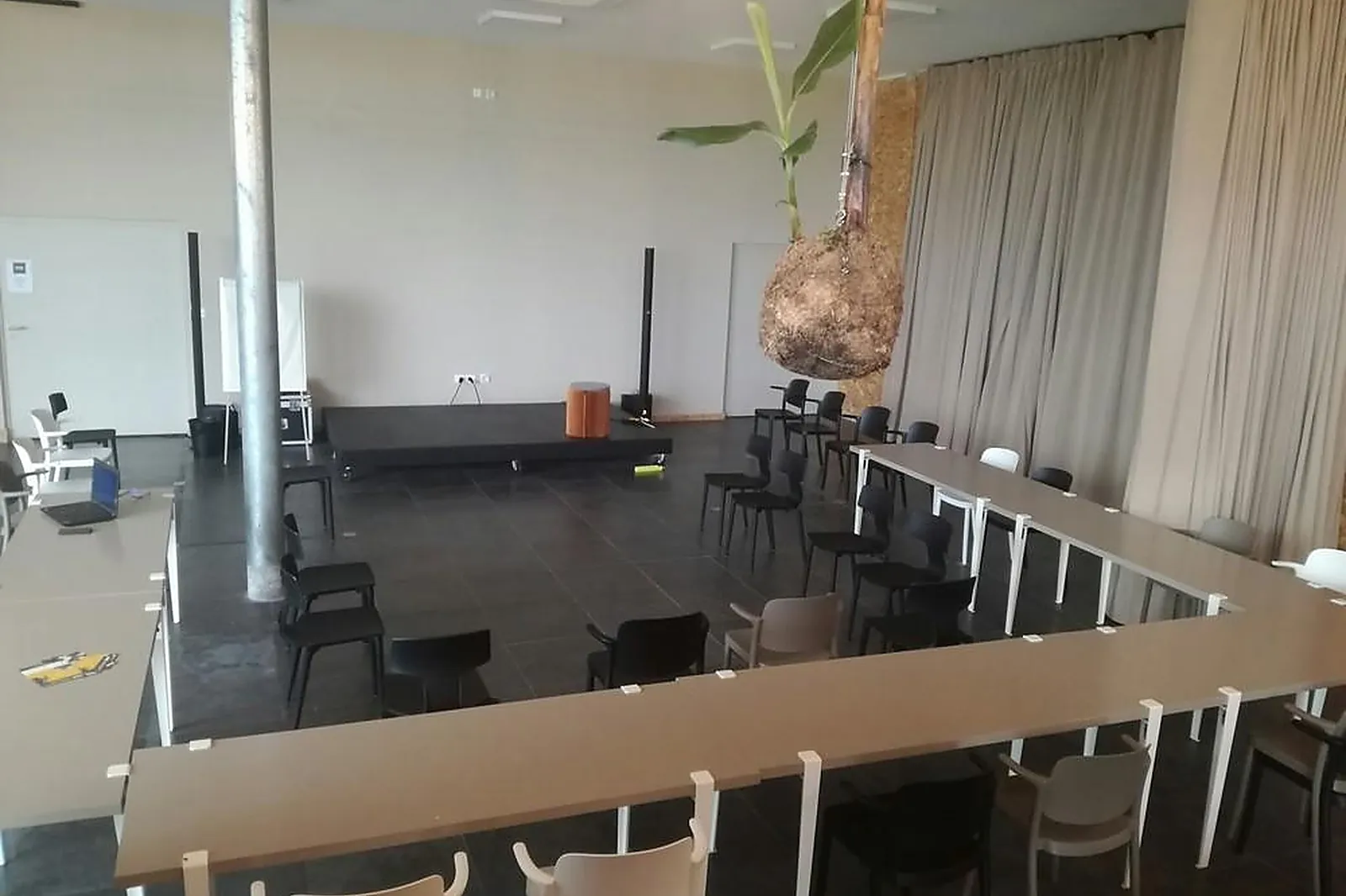 Lieux événementiels, LIZINE LA MARE