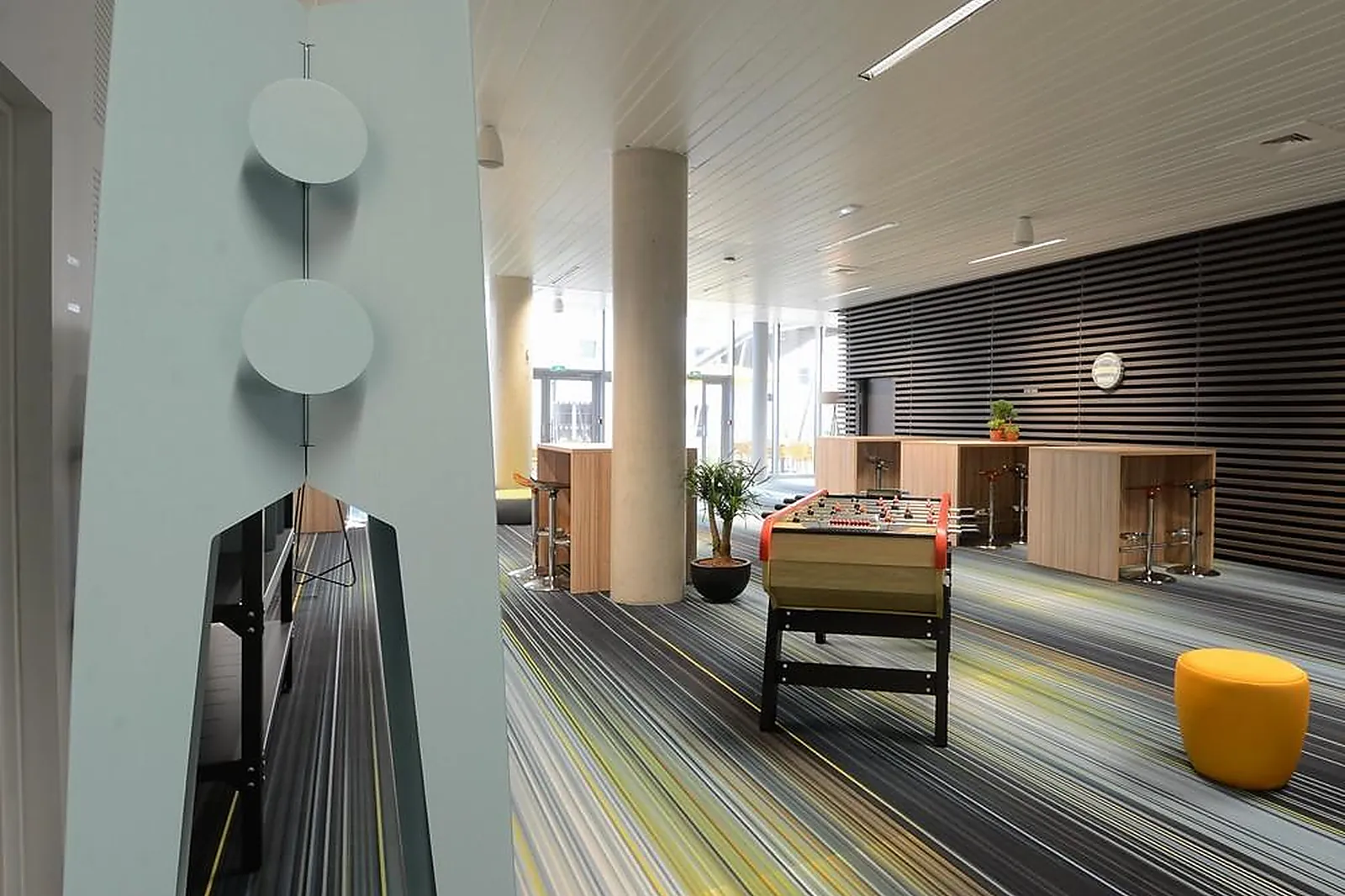 Lieux événementiels, LODGE IN PARIS