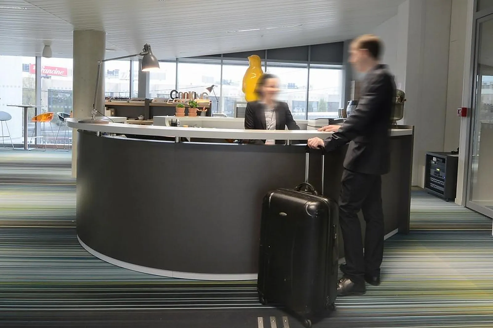 Lieux événementiels, LODGE IN PARIS