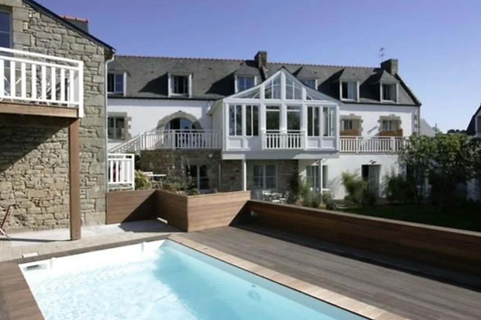 Lieux événementiels, LODGE KERISPER