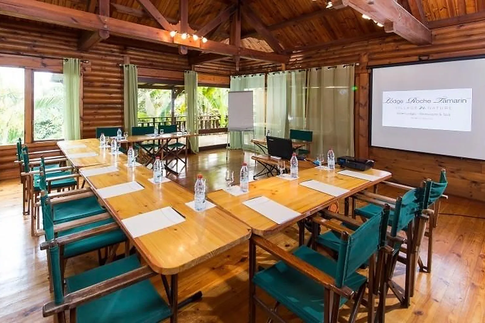 Lieux événementiels, LODGE ROCHE TAMARIN ET SPA VILLAGE NATURE