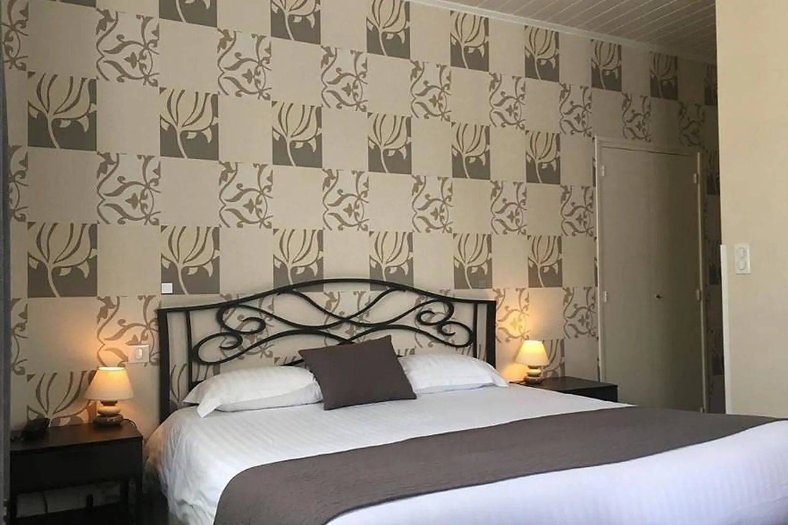 Lieux événementiels, LOGIS HÔTEL LA THOMASSE