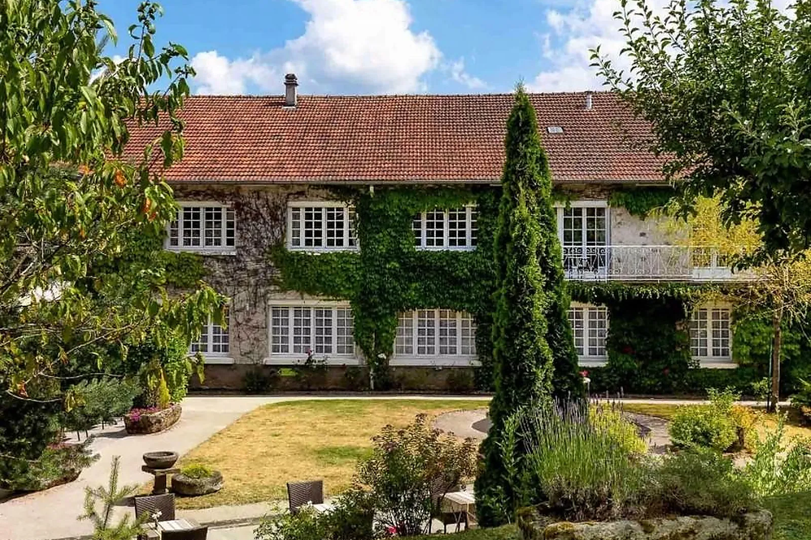 Lieux événementiels, LOGIS HÔTEL LA THOMASSE