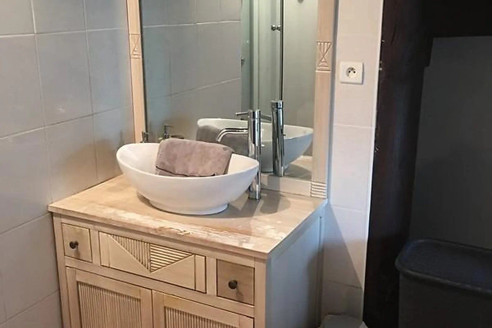 Lieux événementiels, LOGIS DE LA CONTRÈCHE