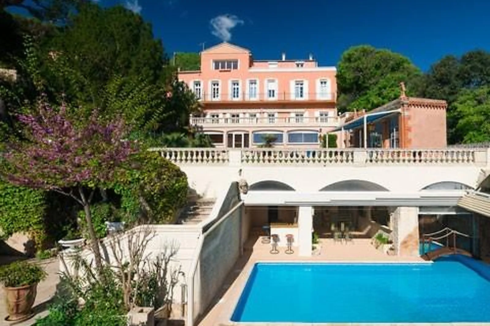 Lieux événementiels, LOGIS DU MAS