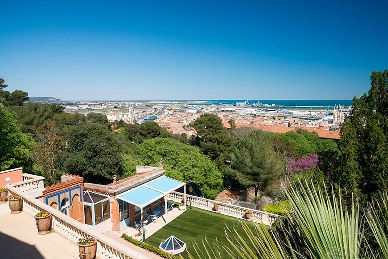 Lieux événementiels, LOGIS DU MAS