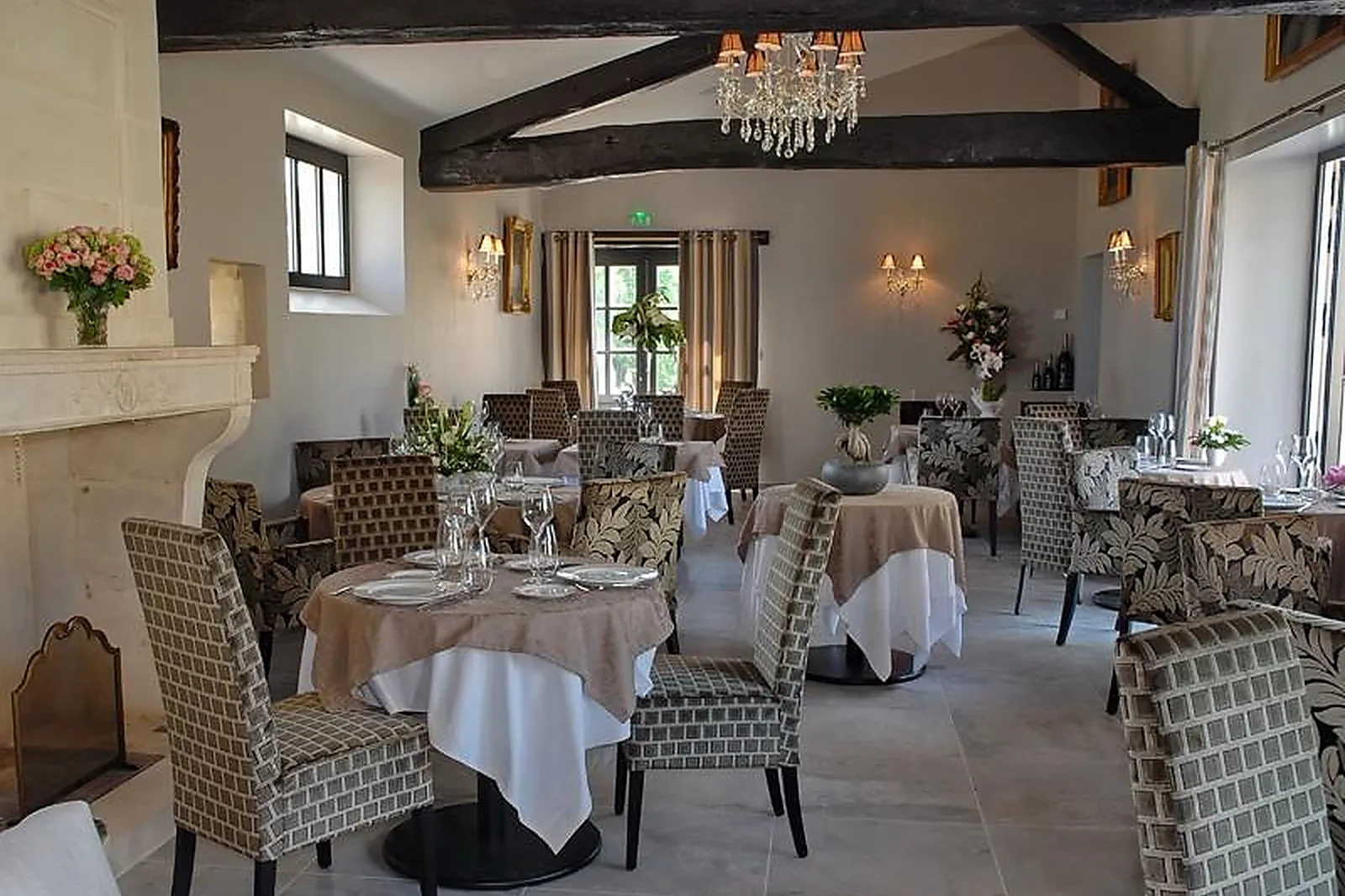 Lieux événementiels, LOGIS DU PÉRÉ