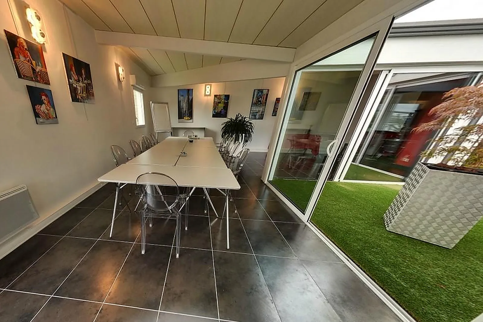 Lieux événementiels, LOIRE PATIO BURO