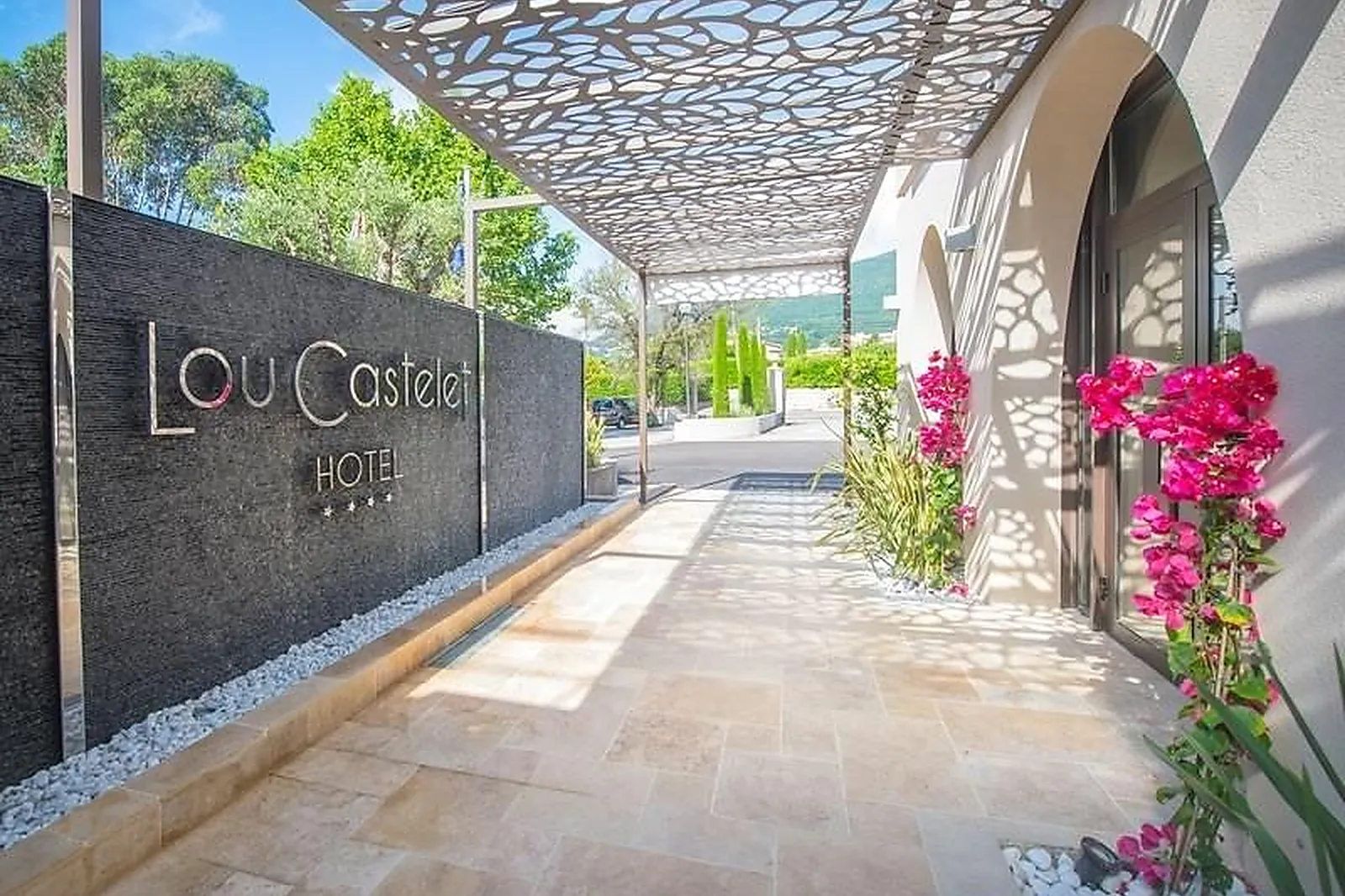 Lieux événementiels, LOU CASTELET