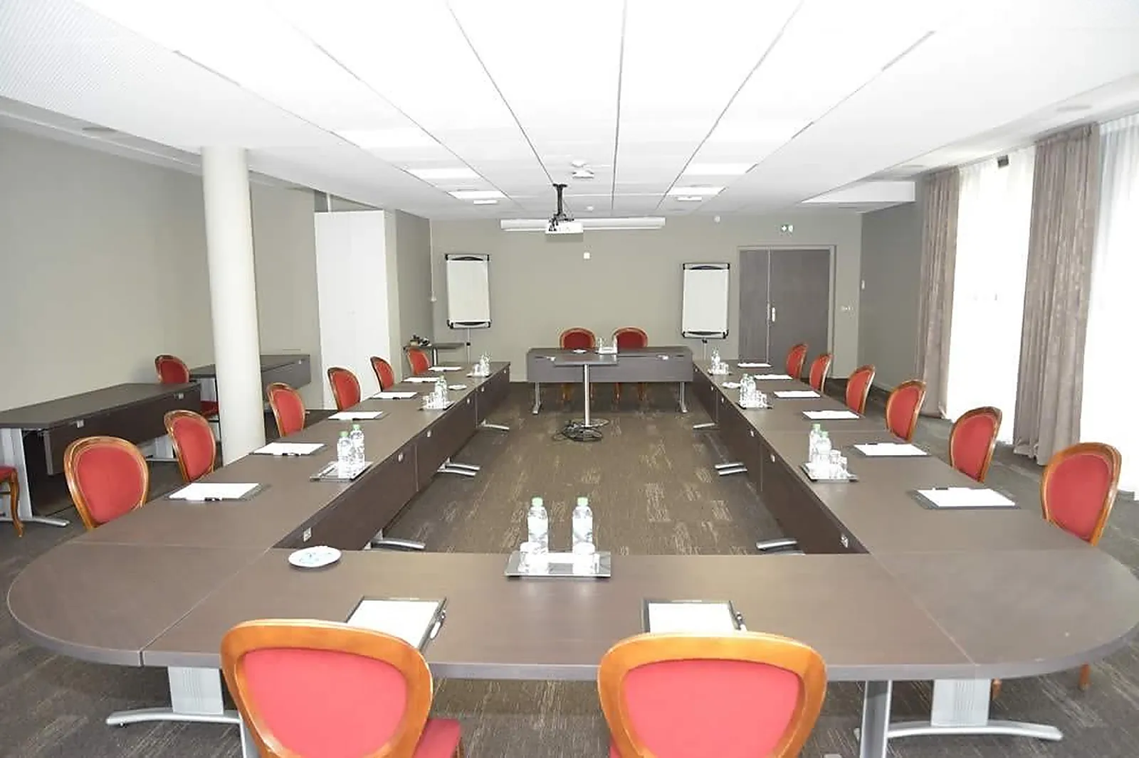 Lieux événementiels, LOU CASTELET