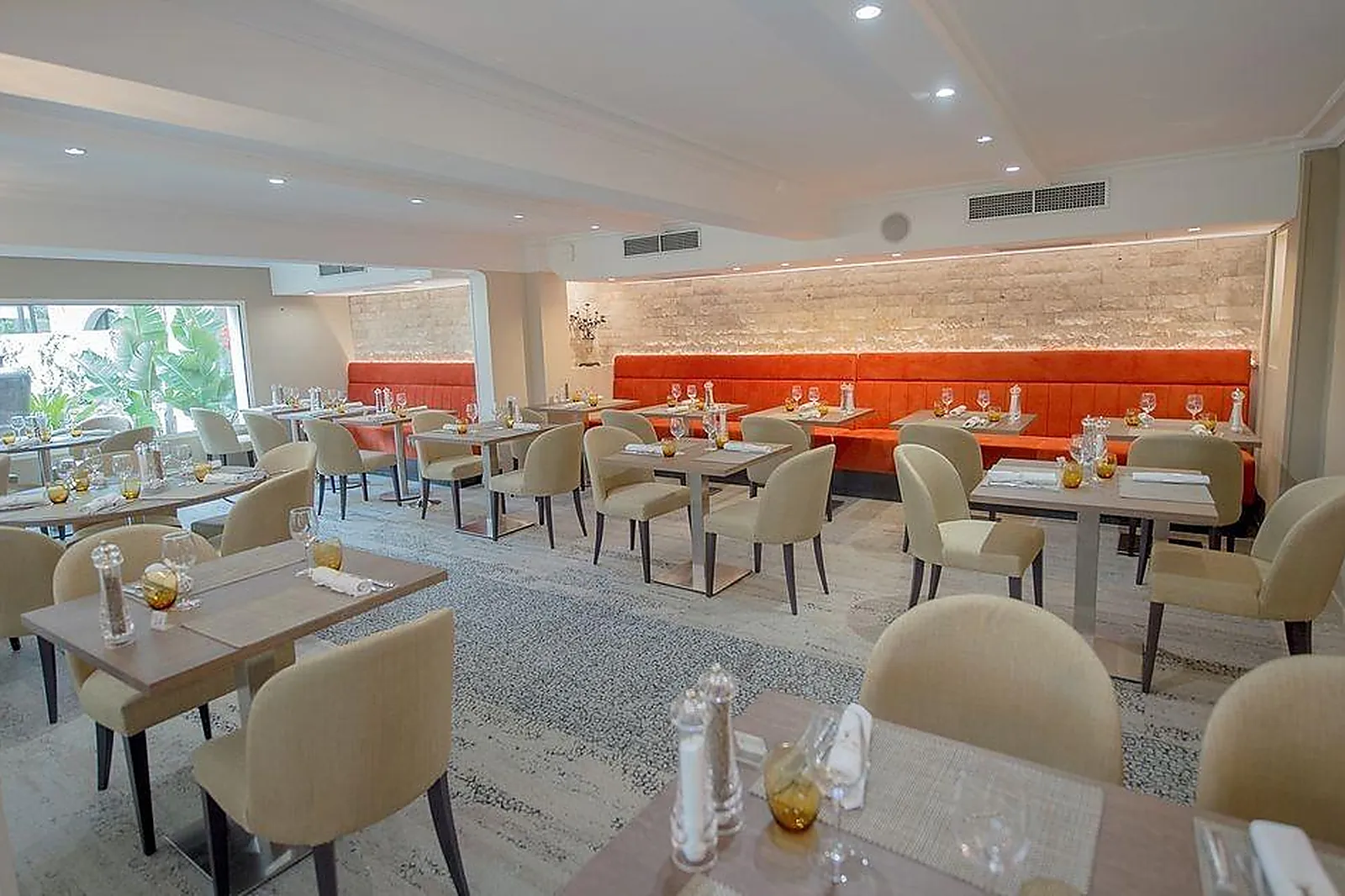 Lieux événementiels, LOU CASTELET