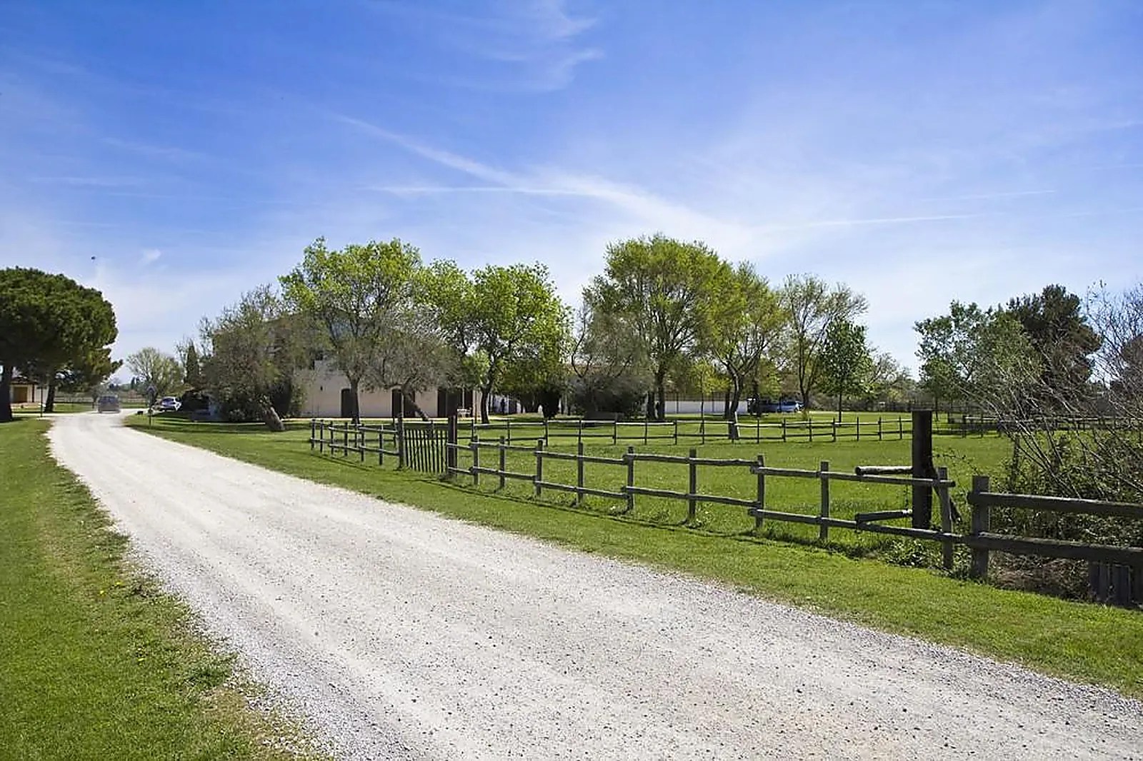 Lieux événementiels, LOU MAS DOU JUGE