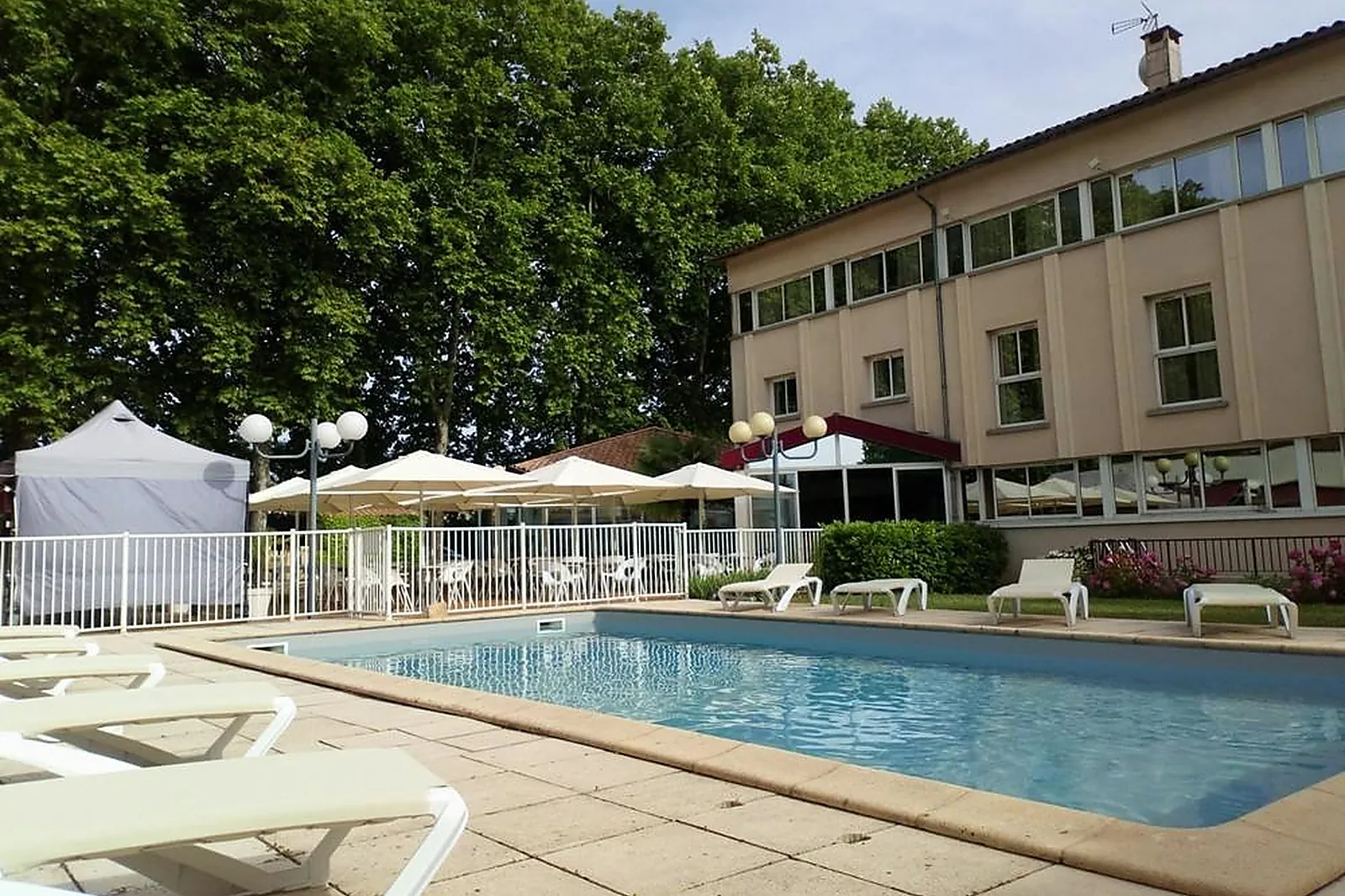 Lieux événementiels, LUDIK FOR REVEURS