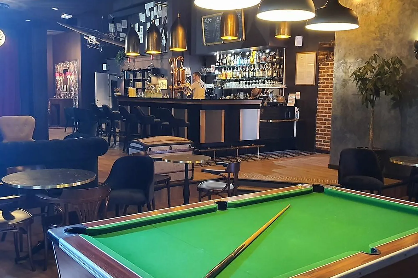 Lieux événementiels, LUDIK FOR REVEURS