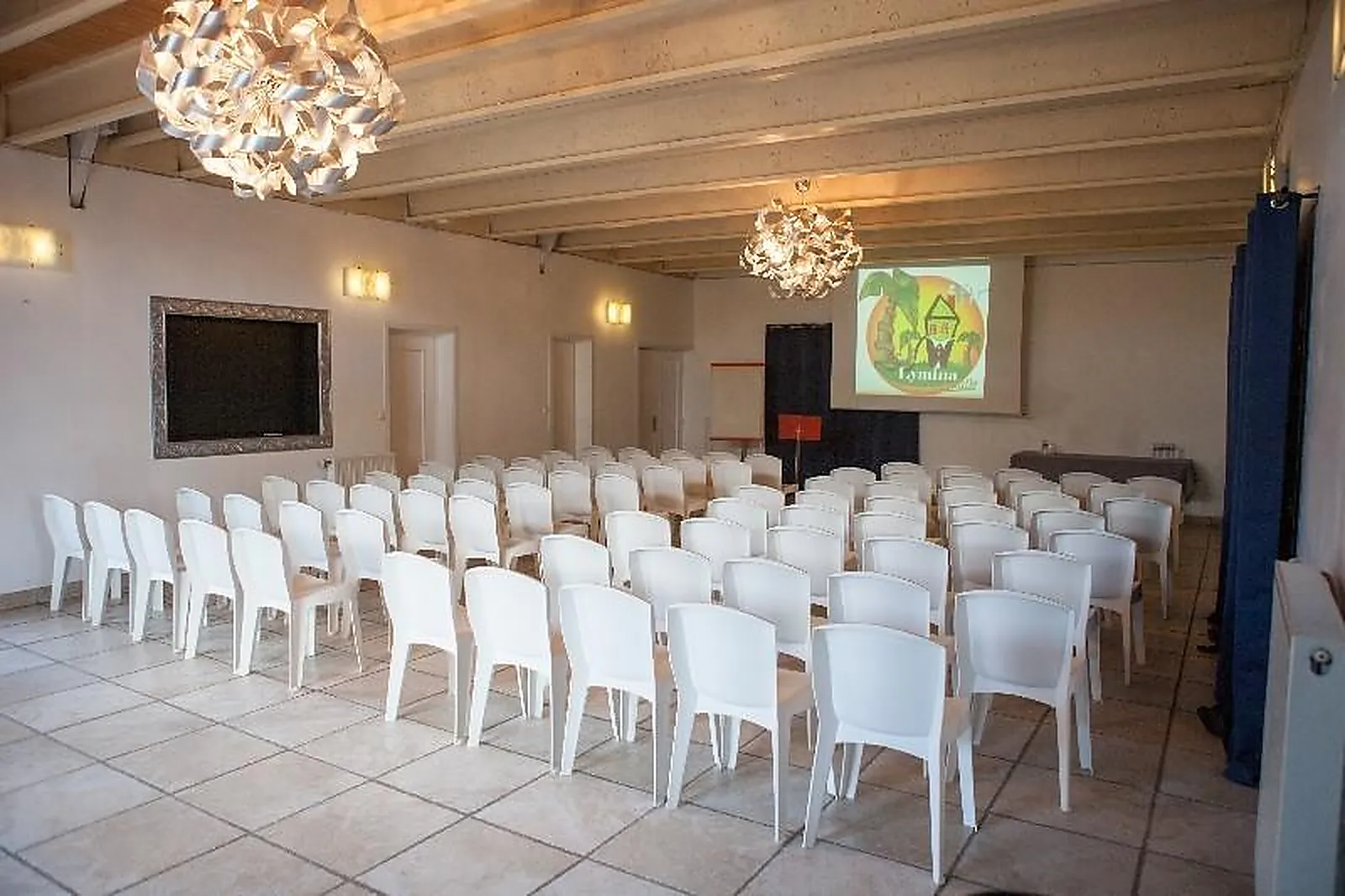 Lieux événementiels, LYMINA GÎTE & SALLE