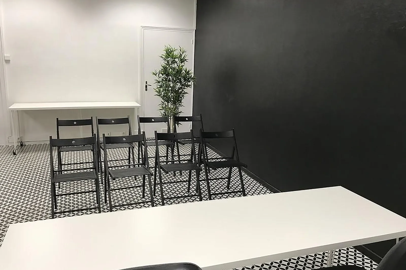 Lieux événementiels, MIXTE CO-WWORKING