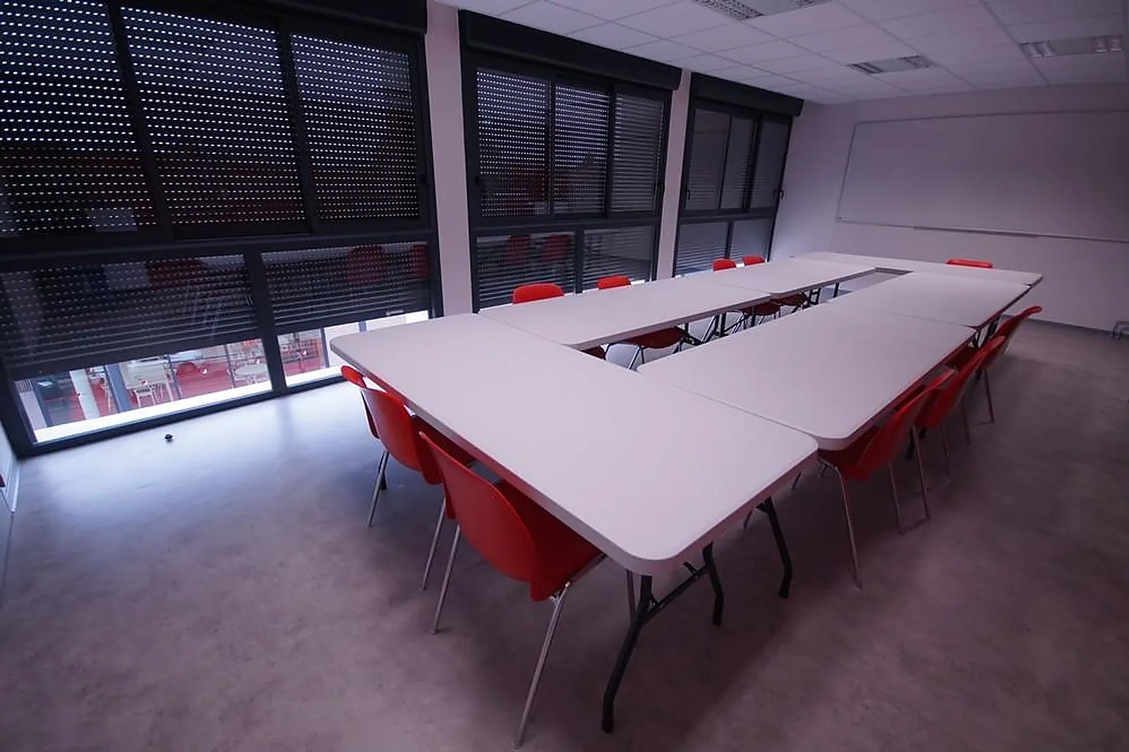 Lieux événementiels, MJCCIS LÉZIGNAN-CORBIÈRES