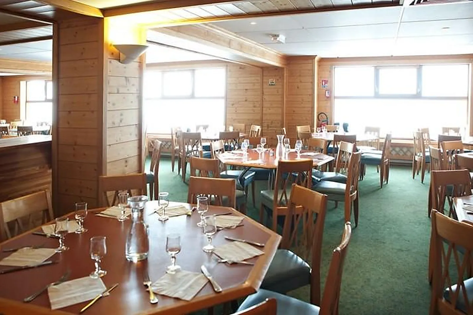 Lieux événementiels, MMV ALTITUDE - ARC 2000