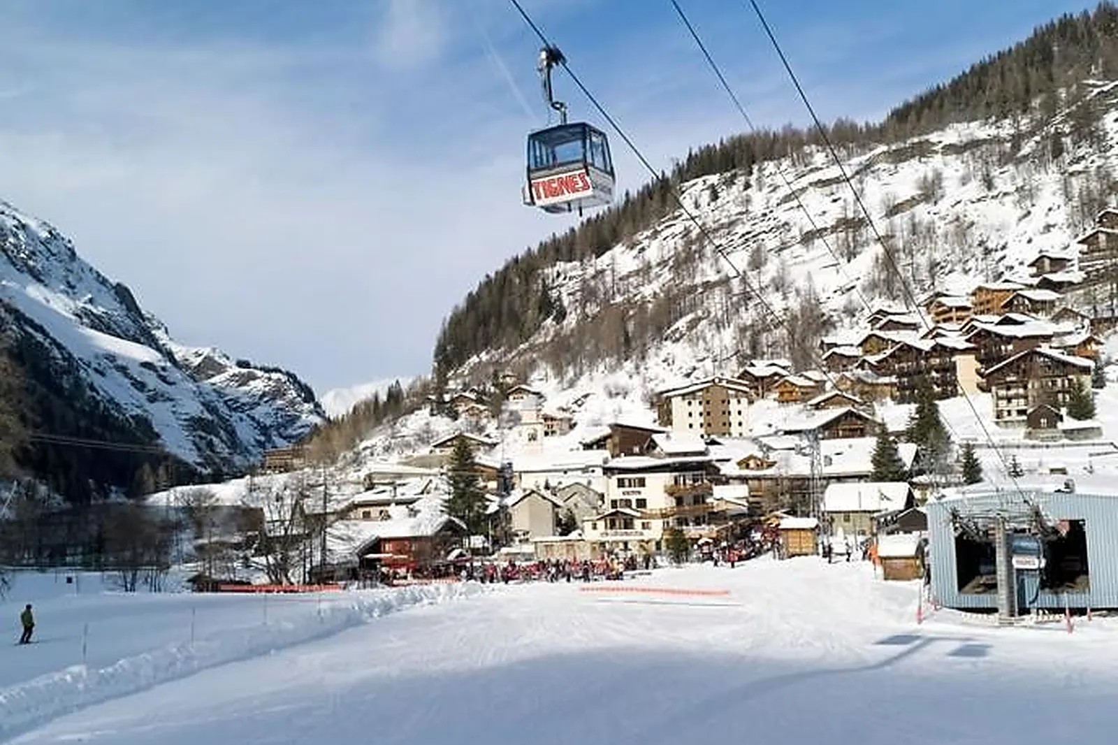 Lieux événementiels, MMV LES BRÉVIÈRES