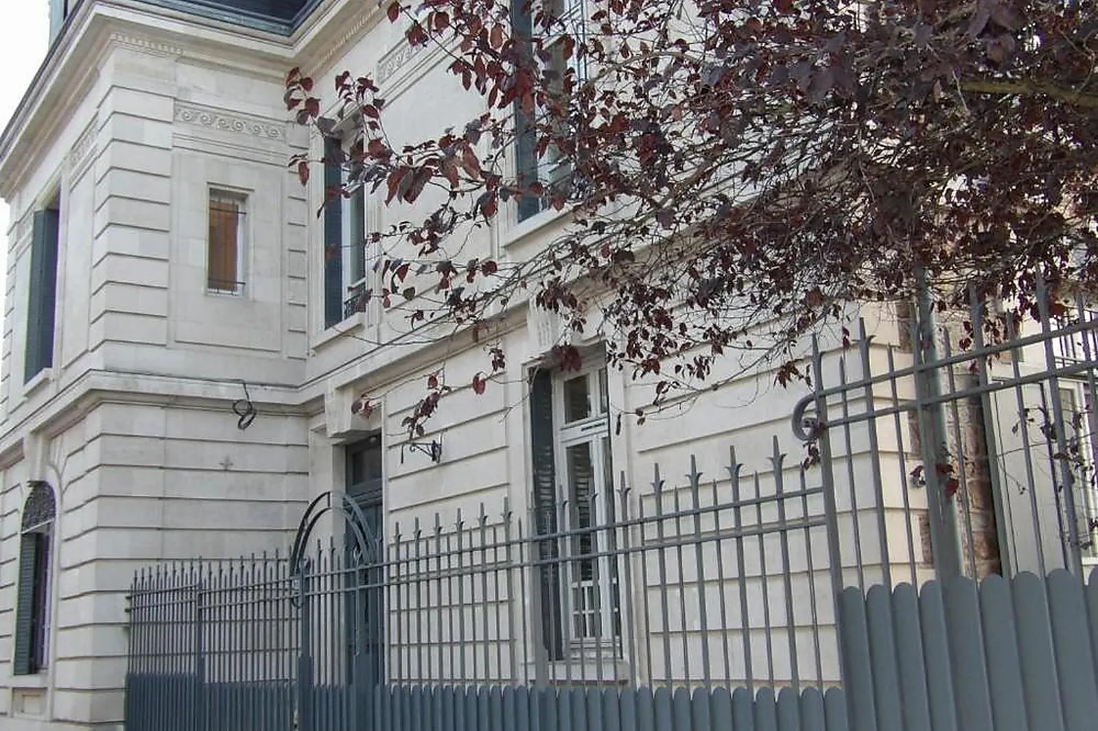 Lieux événementiels, MAISON BLANCHE