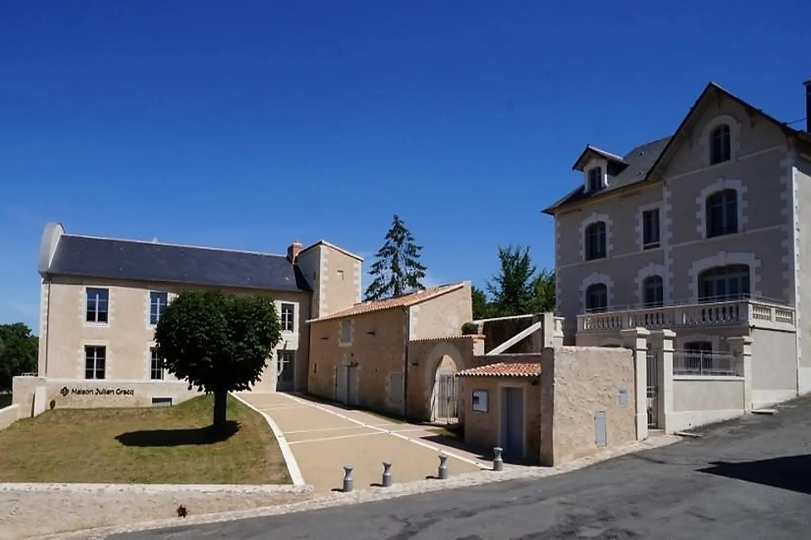 Lieux événementiels, MAISON JULIEN GRACQ