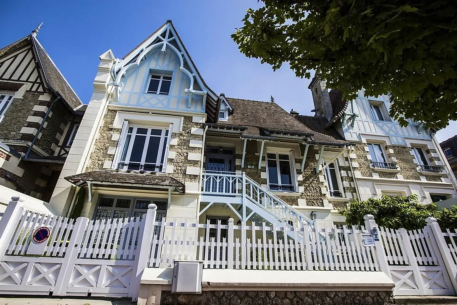 Lieux événementiels, MAISON REN