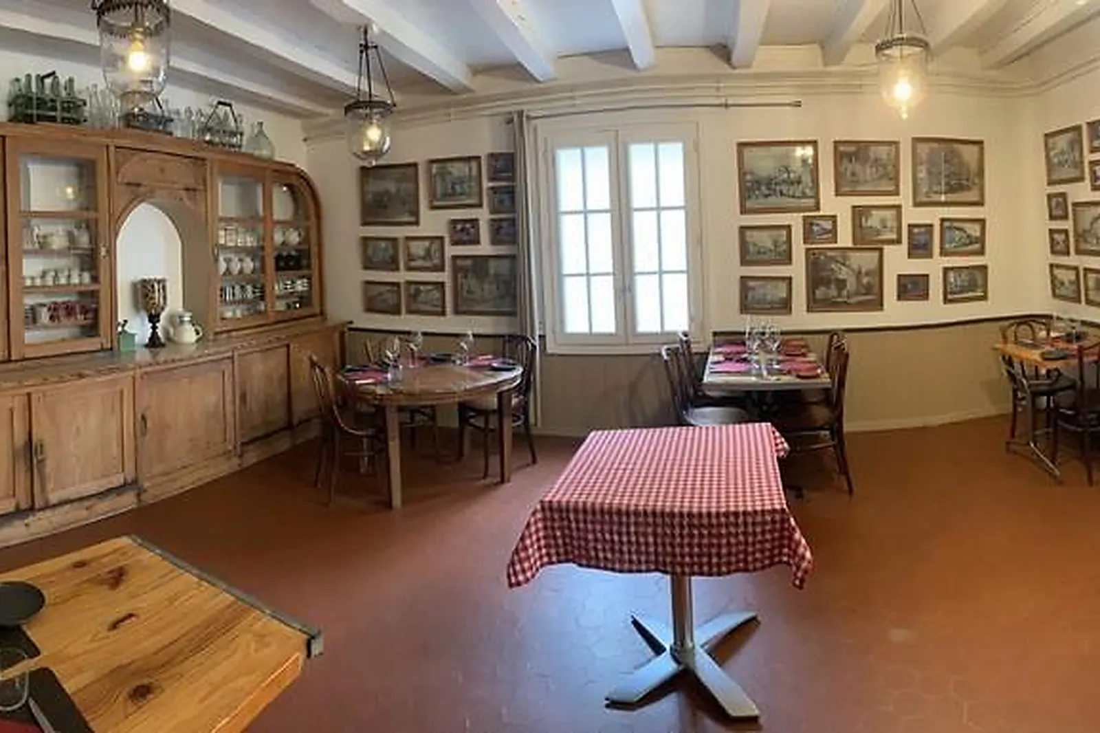 Lieux événementiels, MAISON DE MÉZOS