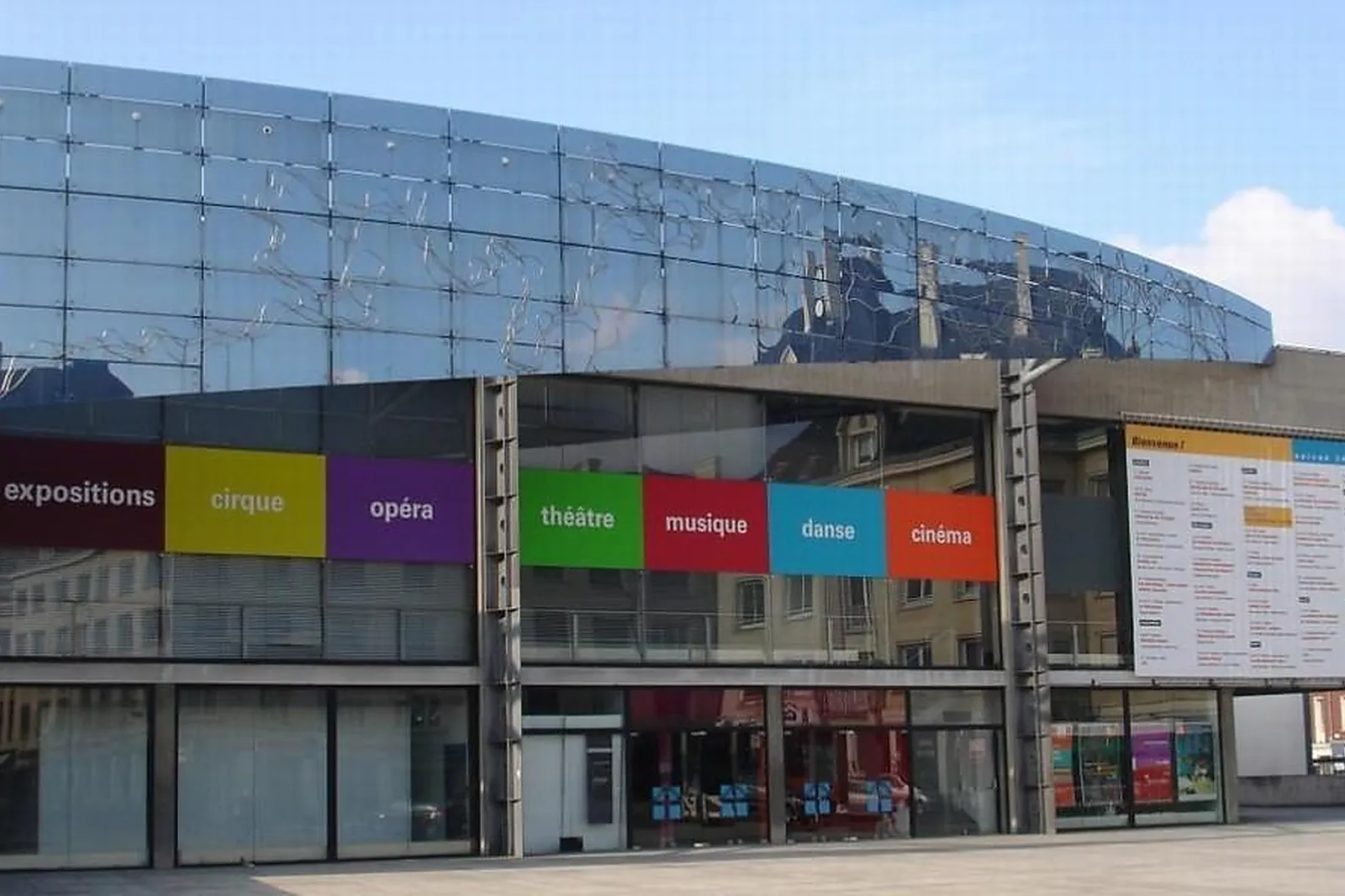 Lieux événementiels, MAISON DE LA CULTURE D'AMIENS