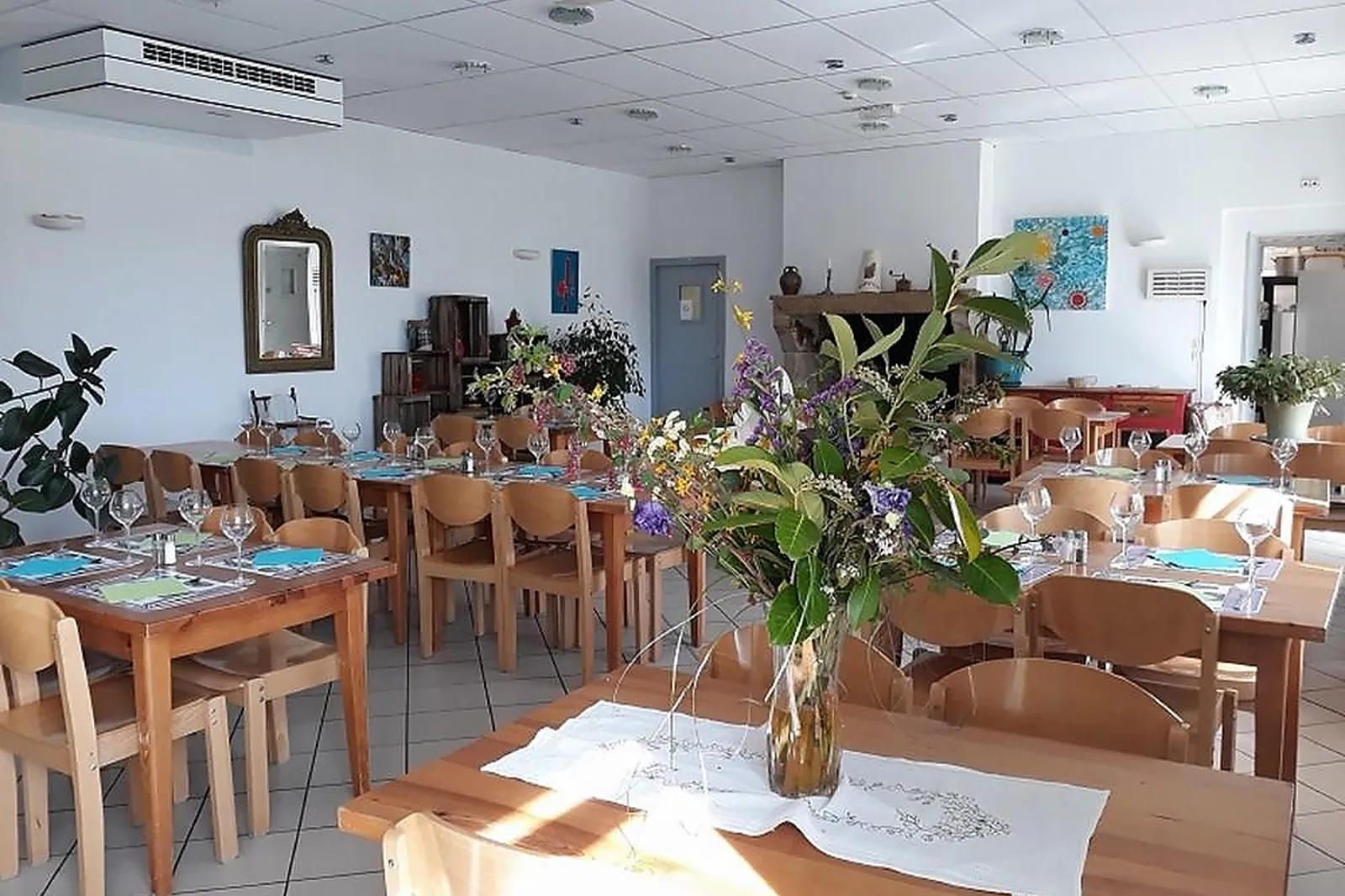 Lieux événementiels, MAISON DE LA MONNE