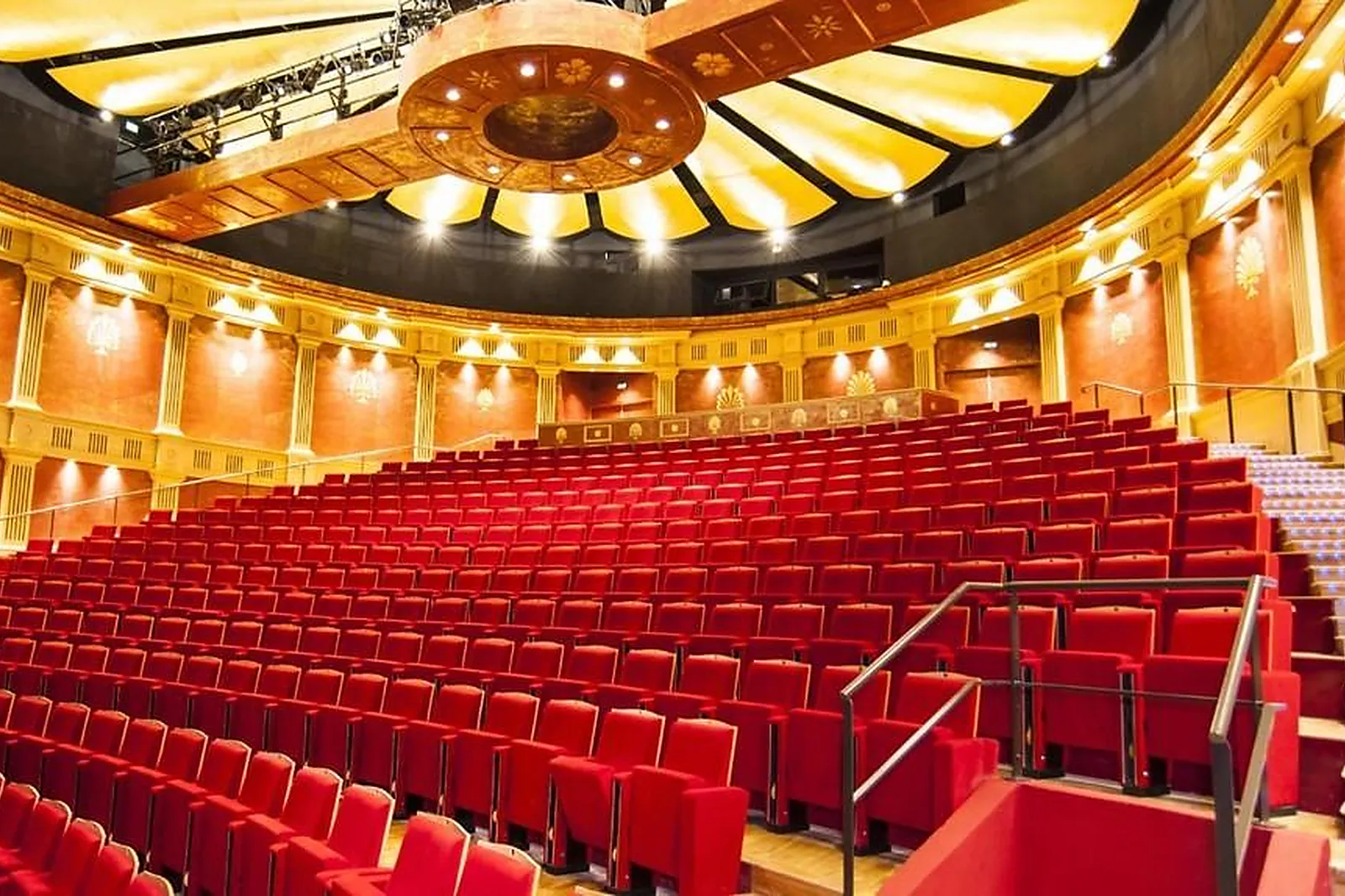 Lieux événementiels, MAISON DES ARTS