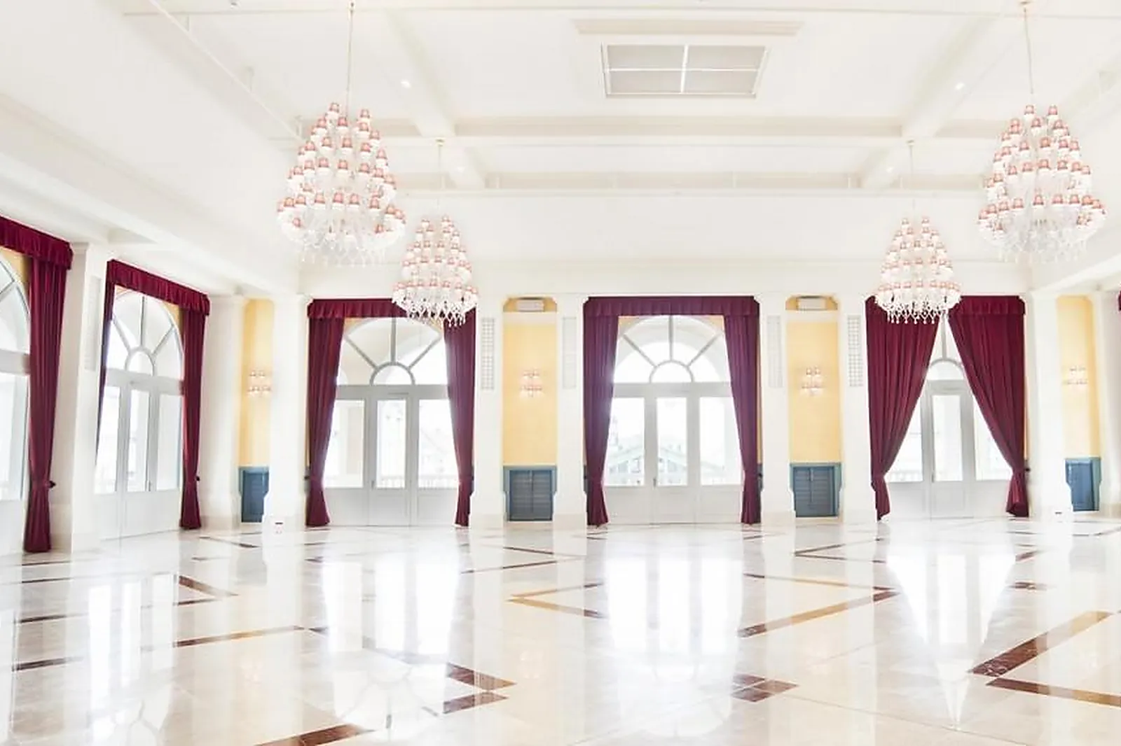 Lieux événementiels, MAISON DES ARTS